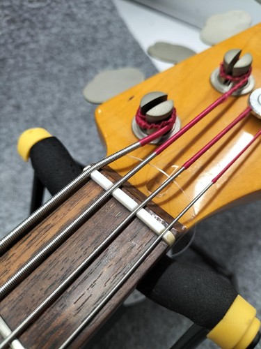 Bajo Eléctrico Fernandes Tipo PB Rojo Usado Envío Desde Japón - Imagen 6 de 12