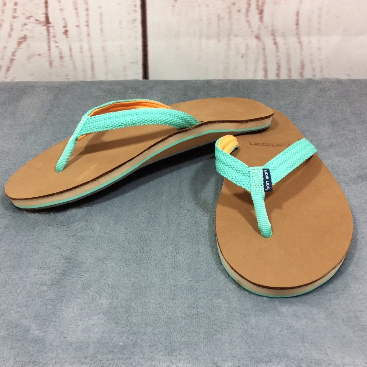 hari mari men's flip flops