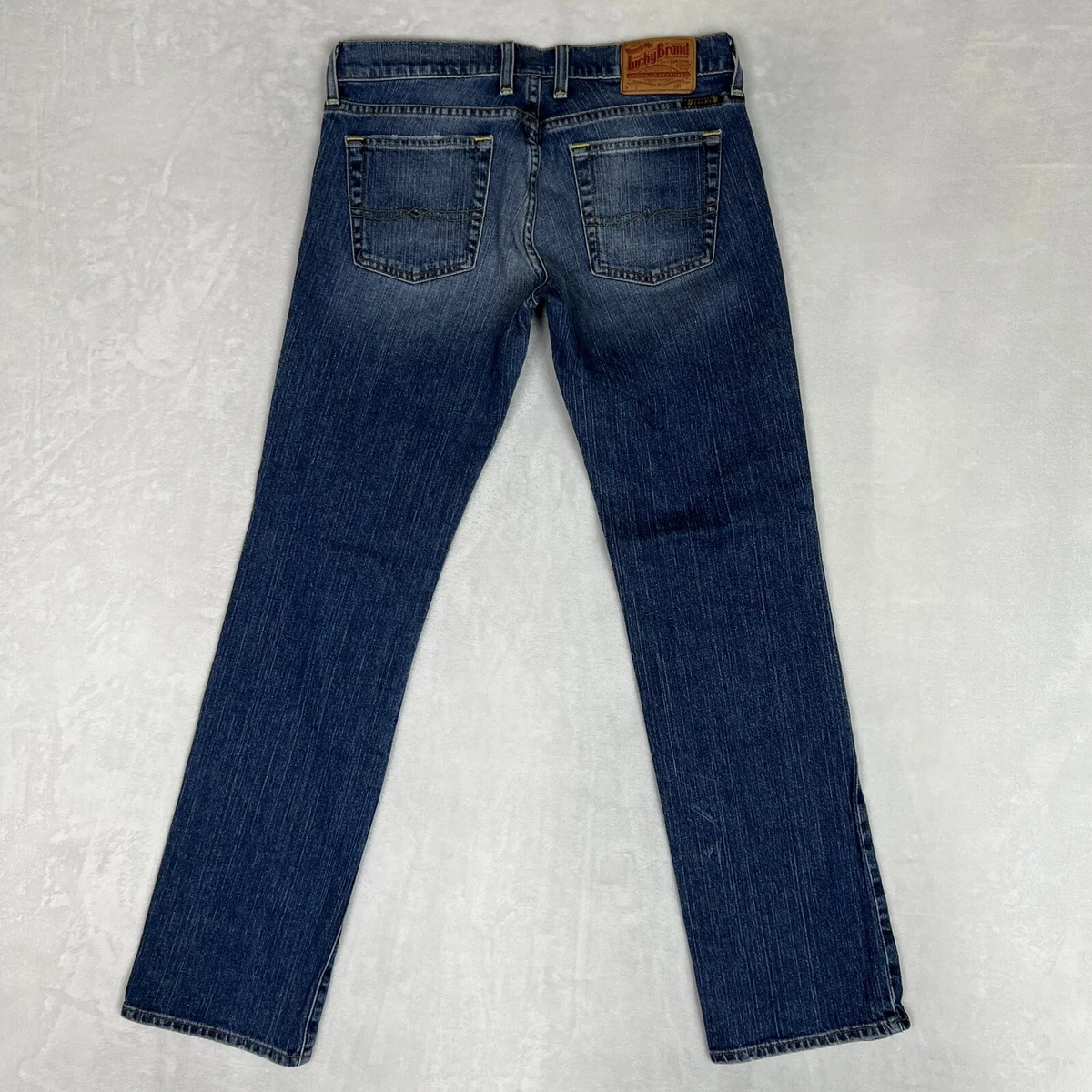 What size is a 28 sale in lucky jeans