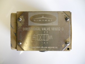 CINCINNATI-MILLING-MACHINE-CO-DIR-VALVE-181692-D-USED