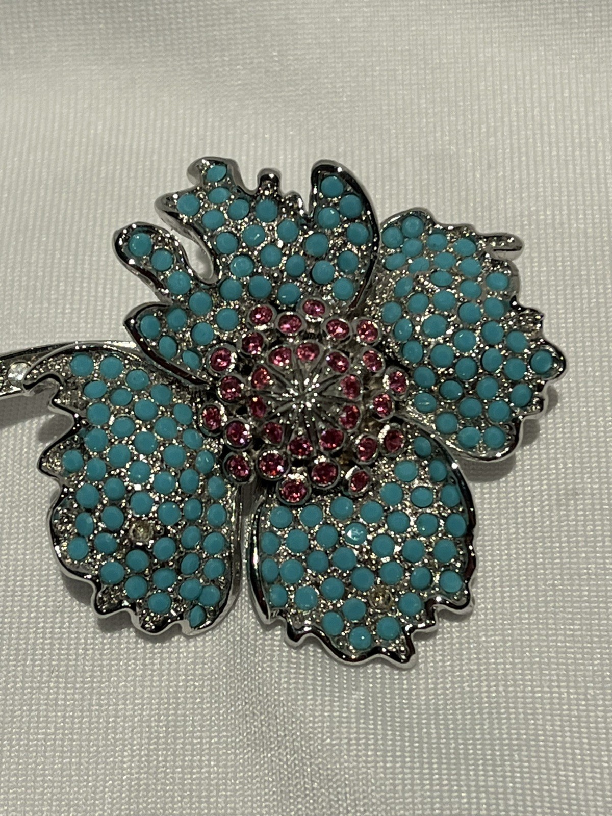 Picture 2 of 5