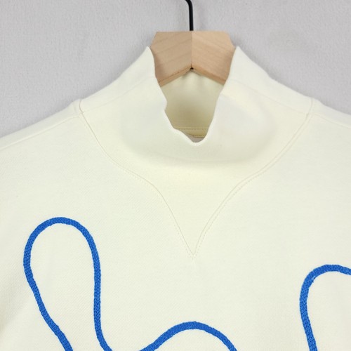 Disney Oswald The Lucky Rabbit Sweatshirt Adult Small Ivory Crop Embroidered NWT - Picture 12 of 16