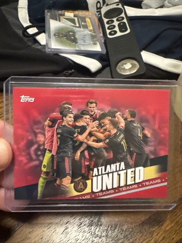 2022 Topps MLS Soccer Atlanta United Team Card Red Parallel 7/10