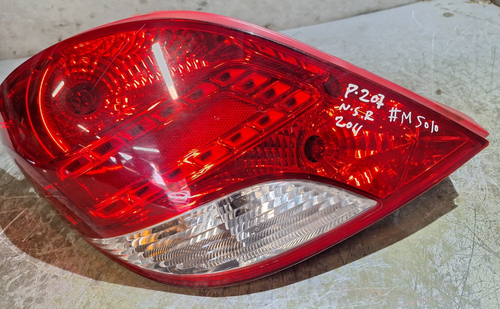 Peugeot 2007 Rückleuchte Beifahrerseite 968656608000 2007-2012 #M5010 - Bild 3 von 10