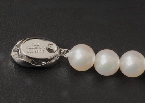 Collana e orecchini certificati Aurora Hanadama Akoya 8,5-9 mm perle Akoya con scatola - Foto 6 di 11