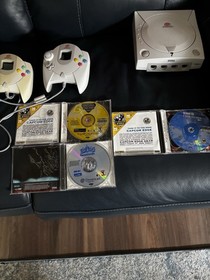 SEGA Dreamcast Console With 2 Controllers & Rare Games And Extras