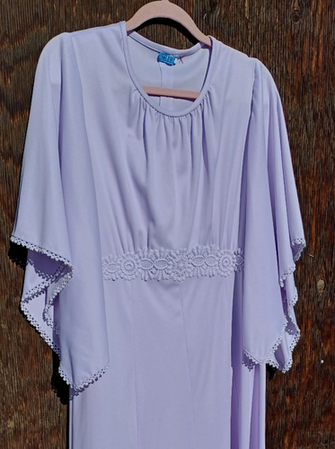 Ren Faire Medieval White Satin, Poly Regency Dress or Jester Costume Cosplay - Bild 11 von 15