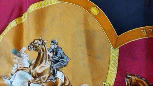 HERMES ECOLE FRANCAISE D'EQUITATION Carre 90 Silk 100% Scarf No Box Used. - Picture 10 of 10