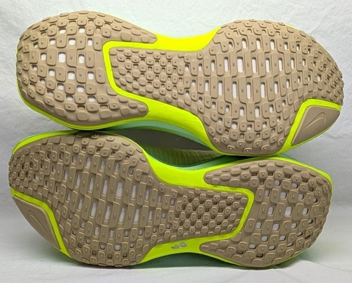 Herren Nike ZoomX Invincible Run Flyknit 3 - Weiß / Volt - Größe 9,5 - Neu - Bild 6 von 6