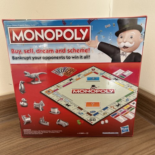 Monopoly Classic New Token Line Up Board Game Hasbro 2016 Brand New & Sealed - Picture 2 of 4