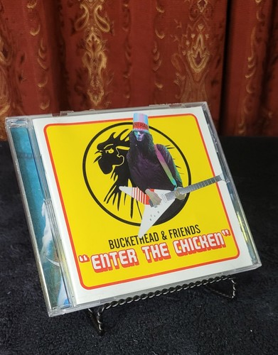 Buckethead & Friends - "Enter The Chicken" CD, 2005 Serjical Strike Records SOAD - Bild 1 von 3