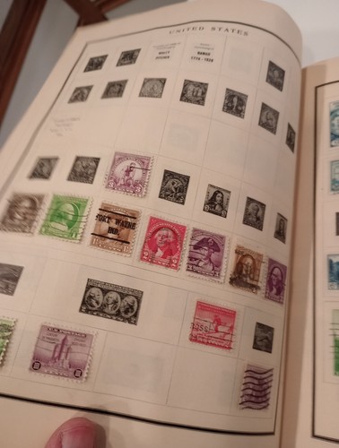 “MODERN POSTAGE STAMP ALBUM” OF THE WORLD WITH OVER 1100 STAMPS - 第 9/15 張圖片