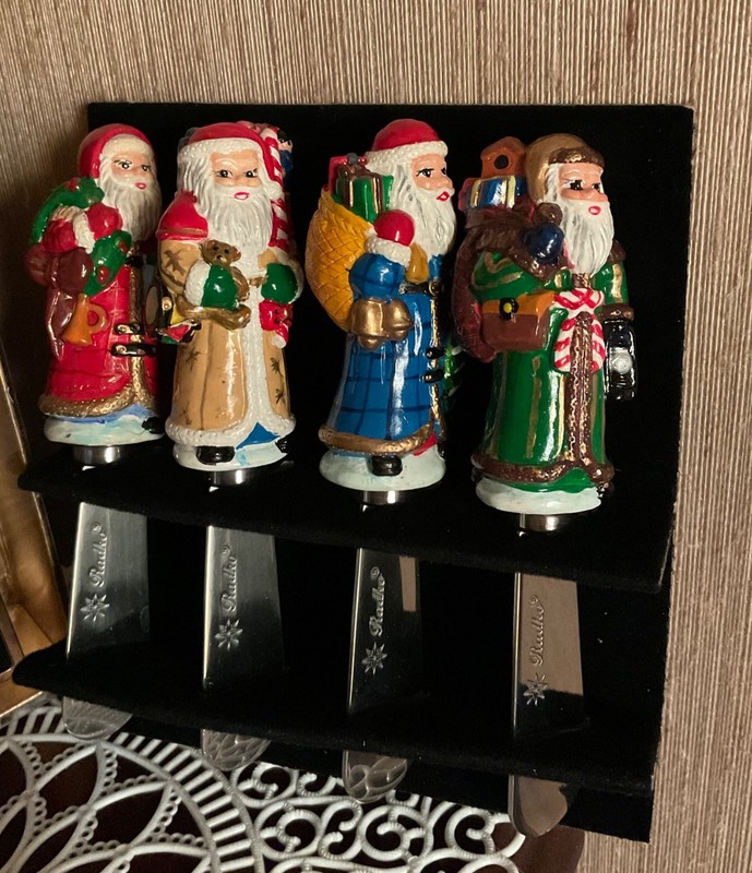 4 Christopher Radko Vintage Santas Pate knives Butter Spreaders Christmas