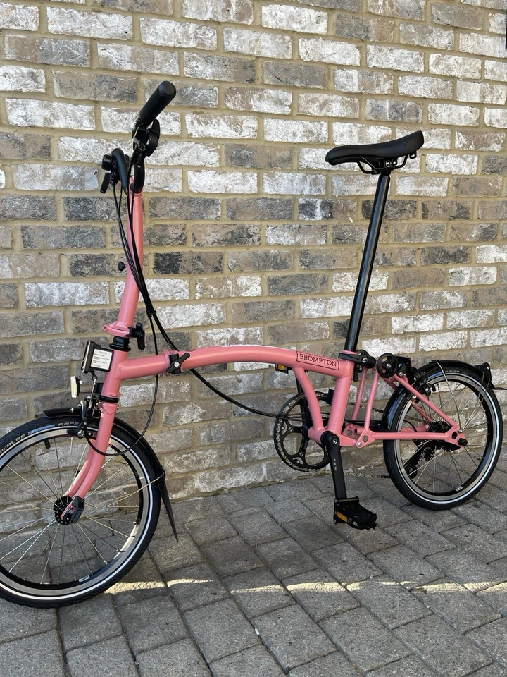 Brompton C line 12 Speed Flamingo Pink Mid - M12L - RRP £1599 - World Delivery - Image 4 of 4