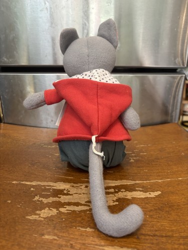 Hazel Village Hand Made Gracie The Cat All Dressed Up NWT Collectible Gray - Picture 3 of 8
