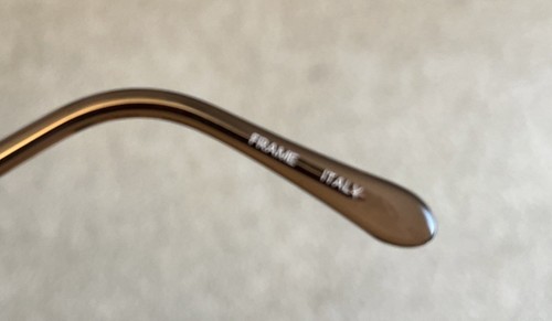 Vtg Boys Plastic Frame Glasses Charlie Brown Lt Brown 48/15/130 Luxottica 5034 - Picture 6 of 8