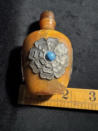 Antique Chinese Amber Resin Sterling Silver Flower Motif Snuff Bottle - Picture 8 of 8