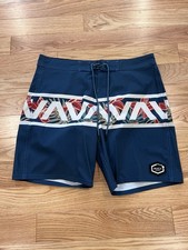 Men  s RVCA Boardshorts Size 33 Hawaii Edition