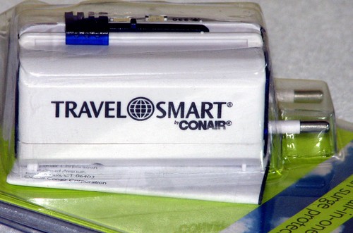 TRAVEL SMART ALL-IN-ONE NETZTEIL MIT ÜBERSPANNUNGSSCHUTZ - NEU - Bild 4 von 4