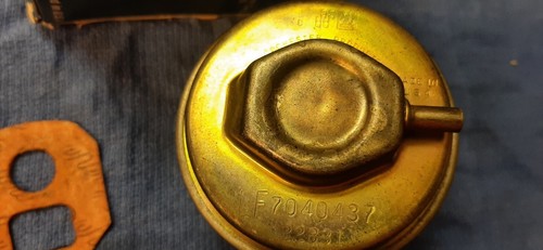 NOS GM 1974 74 Camaro Corvette Monte Carlo 350 EGR Valve Delco 7041409 - Imagen 2 de 3