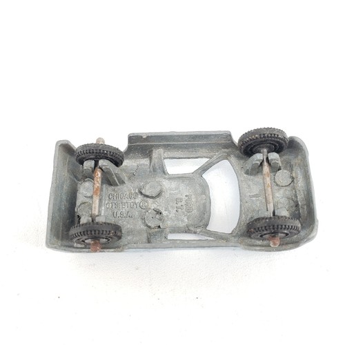 Lot Of 2 TootsieToy Midget Series Ford GT Jaguar D Type Race Car 1:64 Scale - Picture 8 of 14