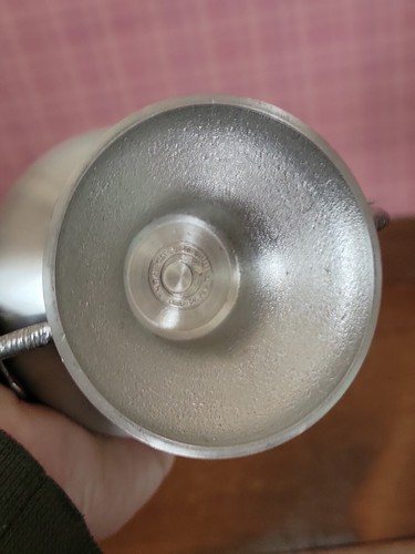 Pewter Bud Vase Beautiful Emblem, Bangkok, Elephant scene, Stamped On Bottom - Picture 6 of 9