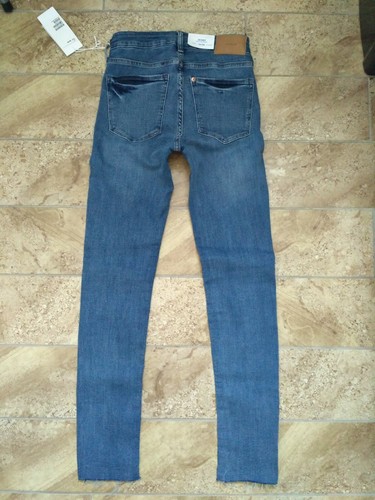 NEW Ladies H&M blue skinny regular waist ripped jeans 26/30 XS UK 6 RRP £27.99 - Picture 8 of 12