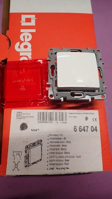 Legrand 664704 - Permutateur Interrupteur Va et Vient NILOE BLANC