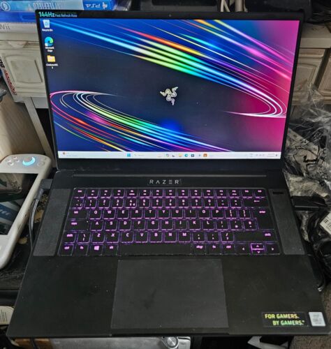 RAZER BLADE 15 144Hz CORE I7-10750H NVIDIA RTX 2060 16GB RAM GAMING LAPTOP - Picture 2 of 13