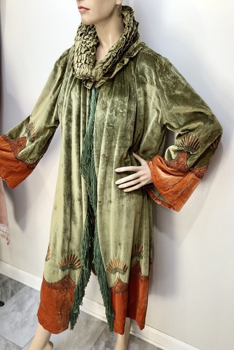 Antique 1920 Agnès Madame Havet COUTURE SILK VELVET Beaded & Bullion OPERA COAT - Picture 9 of 19