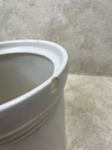 VINTAGE PFALTZGRAFF YORKTOWNE COOKIE JAR WITH HANDLES AND LID - Picture 10 of 11