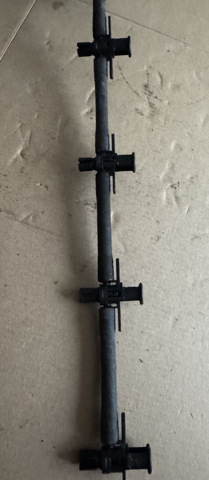 Picture 2 of 4
