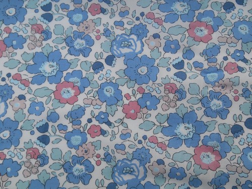 LIBERTY FABRIC - 100% COTTON - TANA LAWN REMNANT SALE- LIST No3 - SOLD PER PIECE - Bild 20 von 225