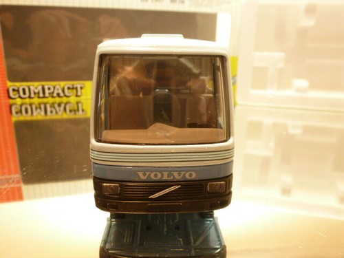 JOAL 149 VOLVO COACH - TRAVELS - BUS - TWO TONE BLUE 1:50 - EXCELLENT IN BOX - Picture 8 of 12