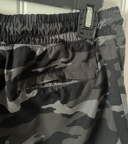 Athleta Girl Green Black Camo All Play 3" Size XXL 16 Active Athleisure Shorts - Picture 4 of 9