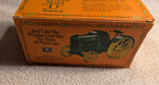 NEW ERTL 1923 John Deere Model D Tractor 1:16 Vintage 1970s USA