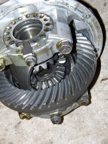 SUZUKI SIDEKICK GEO TRACKER 5.13 RATIO FRONT DIFFERENTIAL THIRD MEMBER 26 SPLINE - Bild 6 von 11