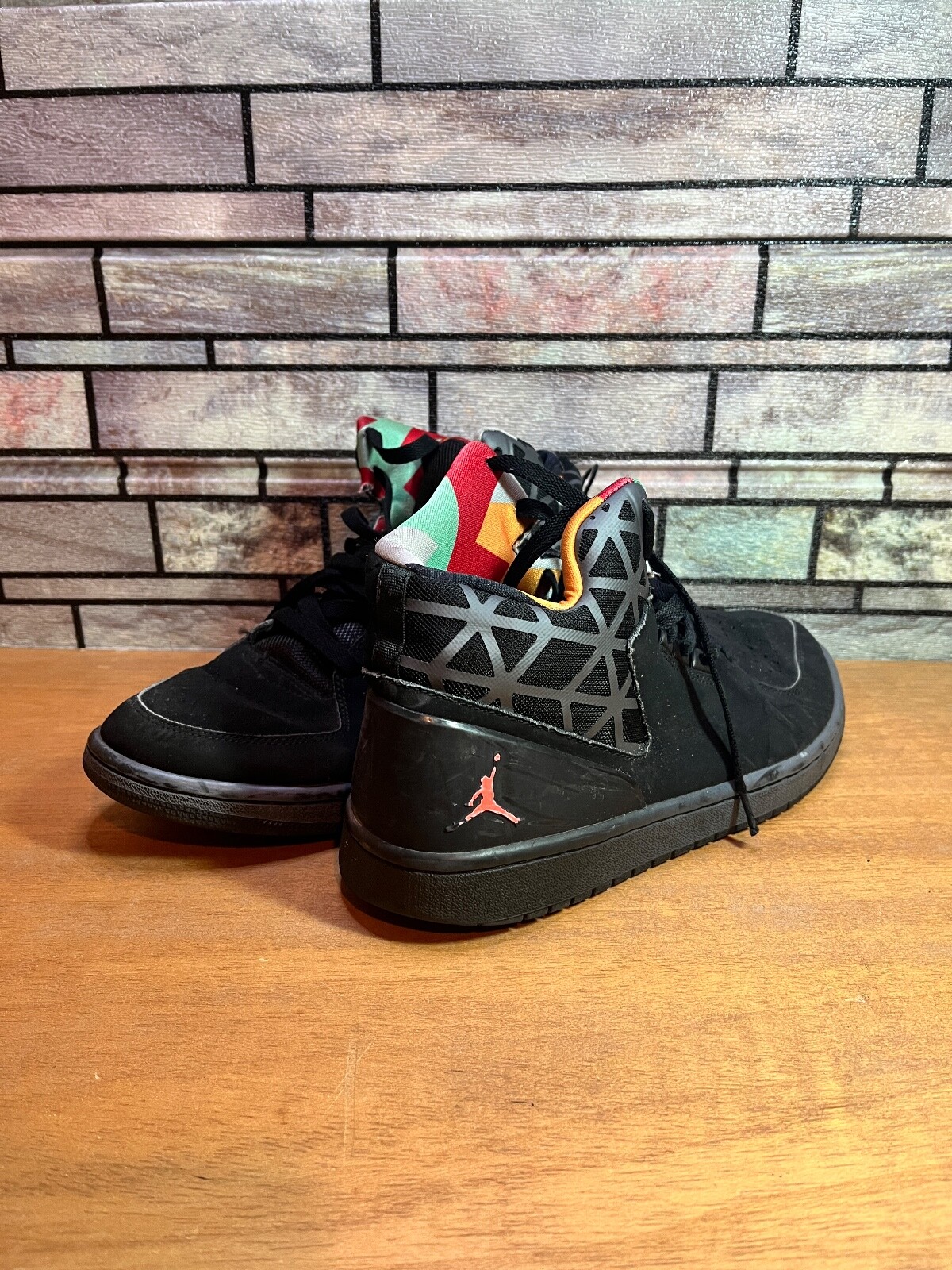 Picture 1 of 5