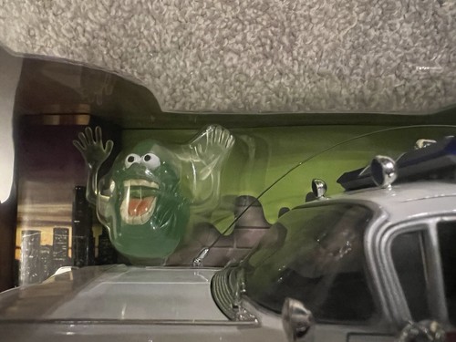 1/21 Ertl Joyride 1959 Cadillac ECTO 1 Ghostbusters with slimer ghost - Picture 6 of 7