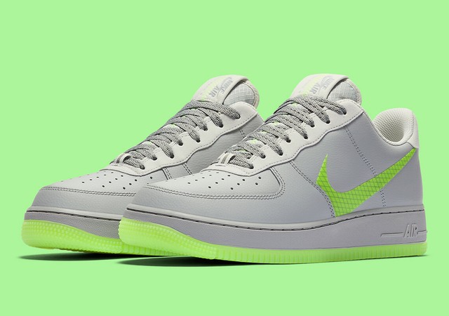 green crocodile shoes