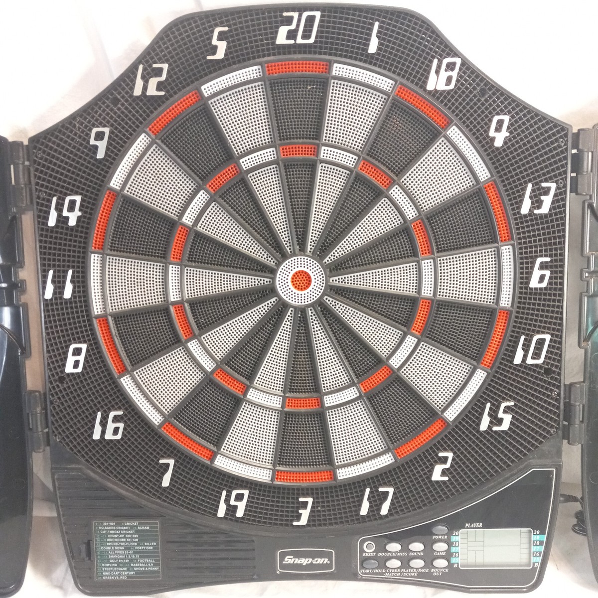 Snap On Tools Tournament Electronic Dartboard With Cabinet