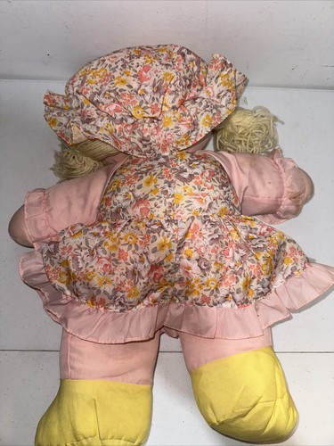 Vtg Dolly Mine Cloth Rag Plush Doll 16” 1987 Pink Hat Yellow Yarn Hair Flowers - Picture 3 of 5
