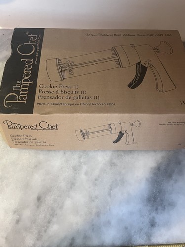 Pampered Chef (1) Kekspresse 1525 Gebäck 16 Formen - Neu offene Box - Bild 8 von 9