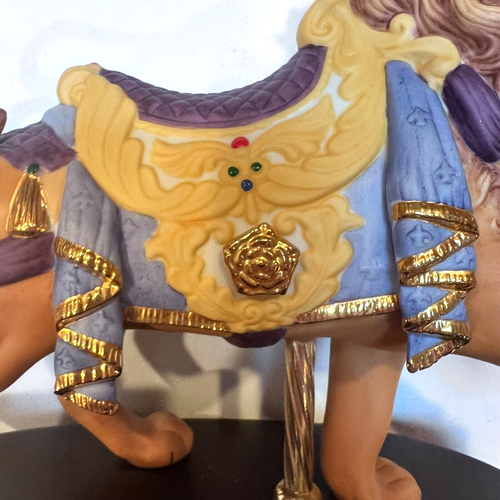 Lenox Carousel ROYAL LION Limited Edition Porcelain Figurine Wood Base 1990 - Picture 4 of 7