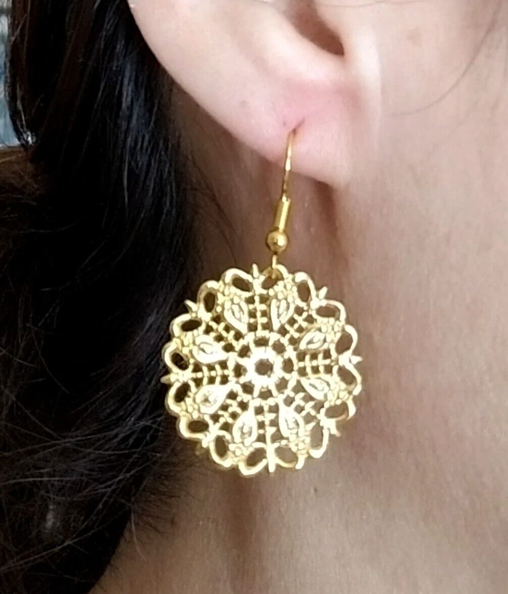 Gold filigree best sale earrings
