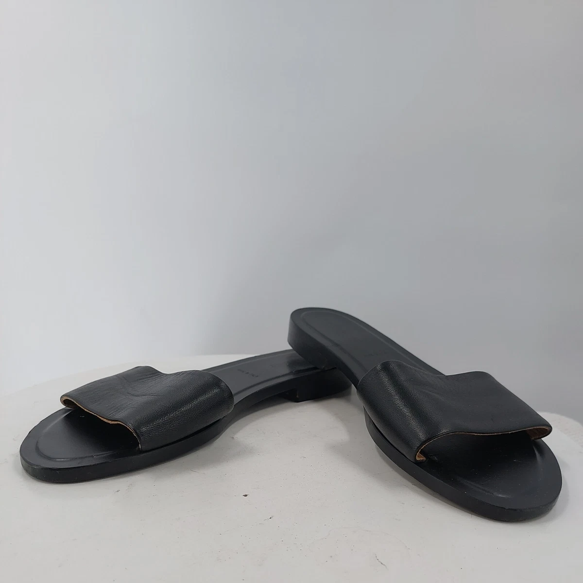 Everlane Black LEATHER Vero Cuoio SANDALS Size 9.5 Italy Slip On