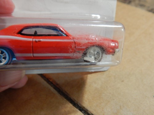 2008 Hot Wheels Larry's Garage '70 Mercury Cyclone *Red* w/Real Riders - Picture 5 of 5