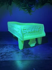 RARE Mosser Custard Uranium Glass Embossed Piano NO LID
