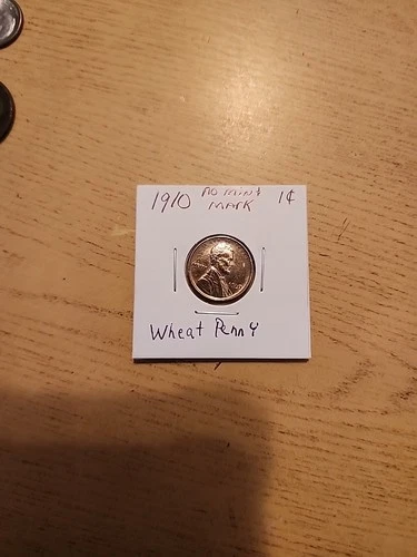 1910 No mint mark wheat penny . Looks good. Very good Details still remain