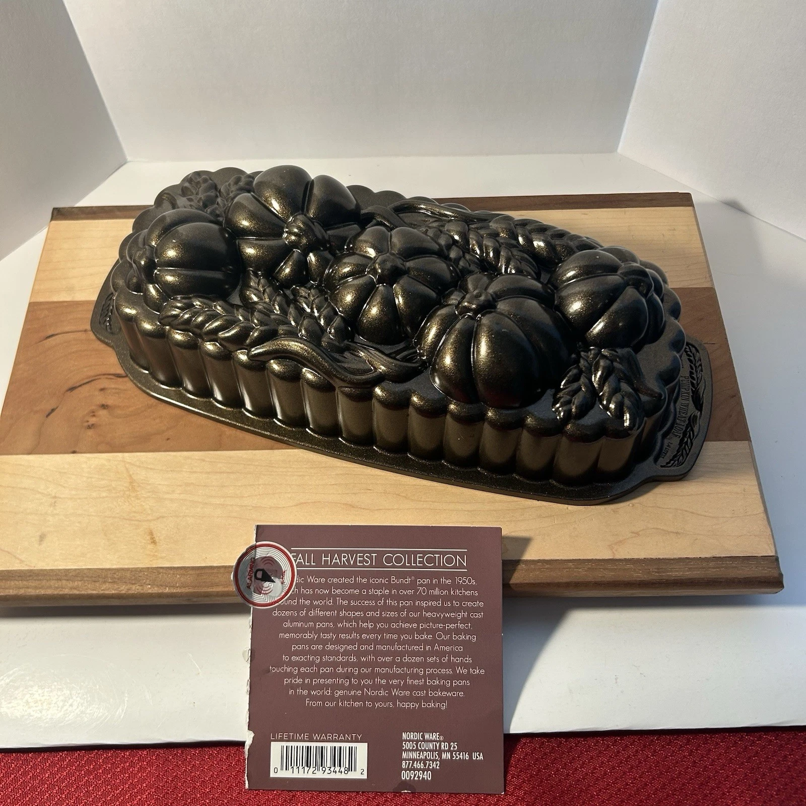 Nordic Ware Wheat & Pumpkin Loaf Pan In Bronze Finish